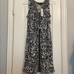 Black and white patterned dress